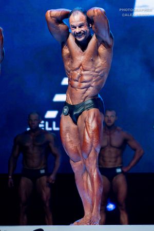 CLASSIC PHYSIQUE +178